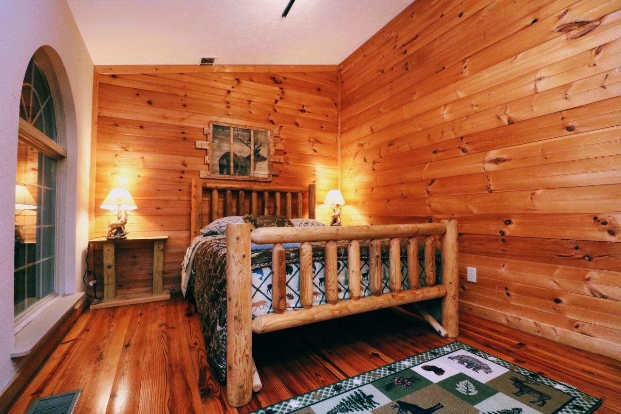 Lazy Bear cabin Sevierville Exterior foto